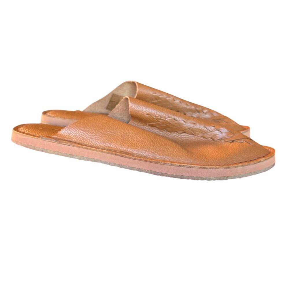 Free People Nova Flat Pebbled Leather Top Stitched Pointy Toe Mules size 7 - Picture 4 of 16